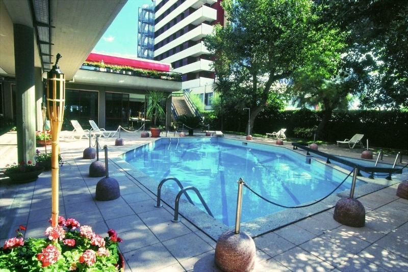 Grand Hotel Adriatico Montesilvano Exterior photo